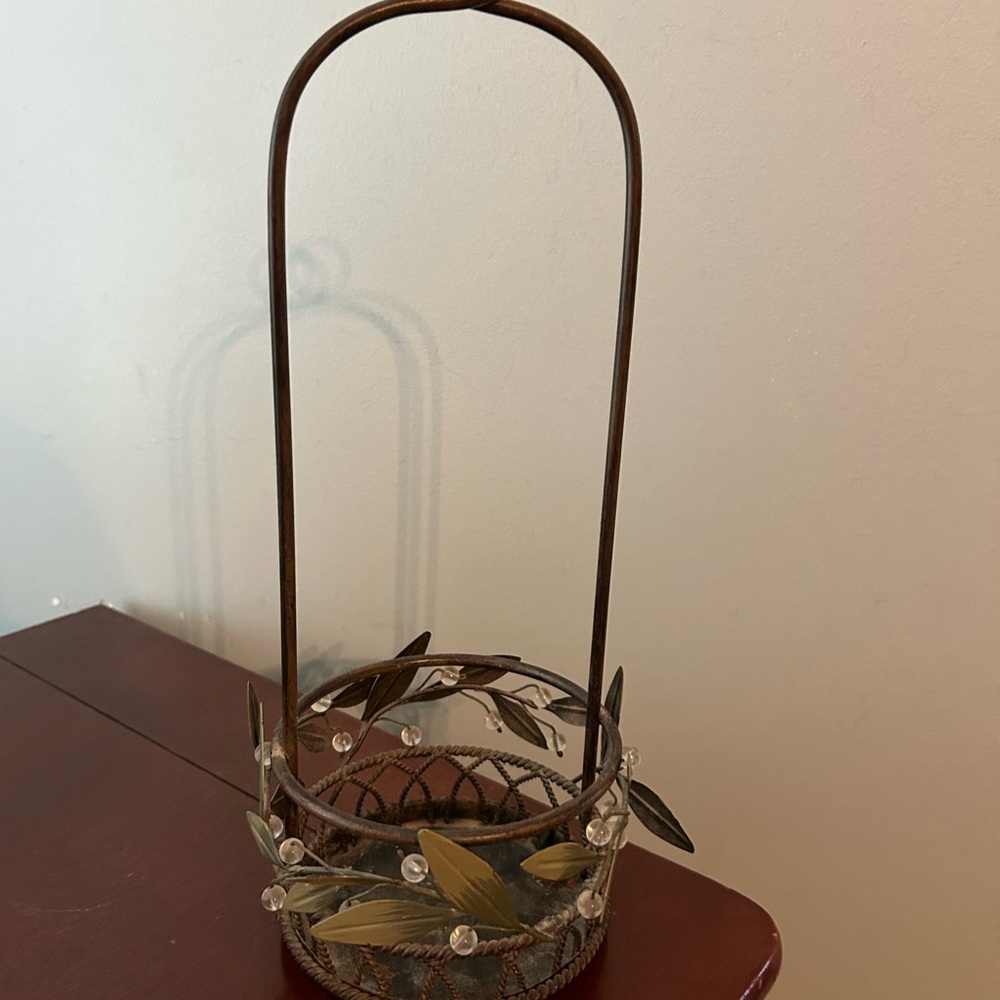 Party Lite Hanging Elegant Gold and Brown Leaf Design Candle Holder